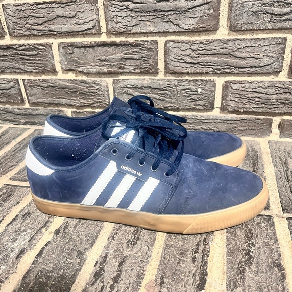 Adidas Men’s Shoes - Picture 2 of 5